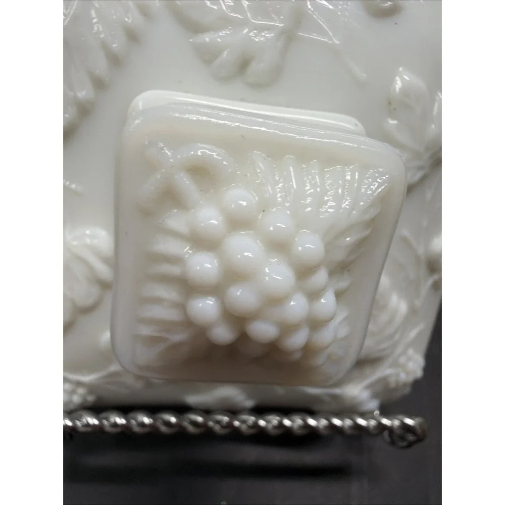 Westmoreland Milk Glass Beaded Grape Wedding Lid Only. See Measurements Photos